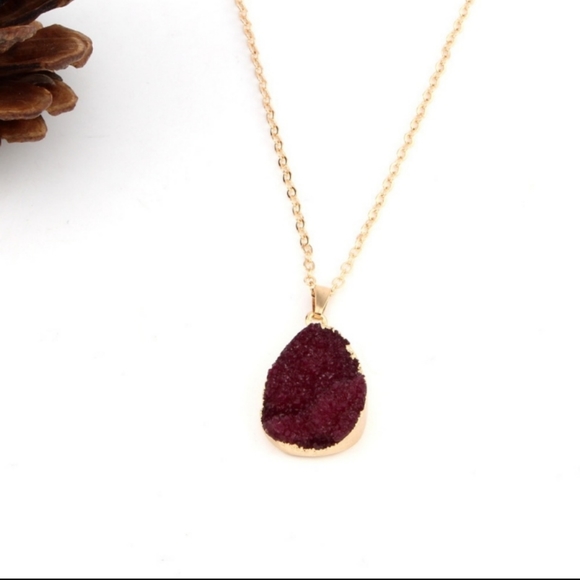 Jewelry - NEW Burgundy Red Necklace